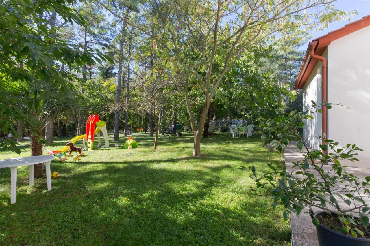 House Kontus Hotel Plomin Exterior photo