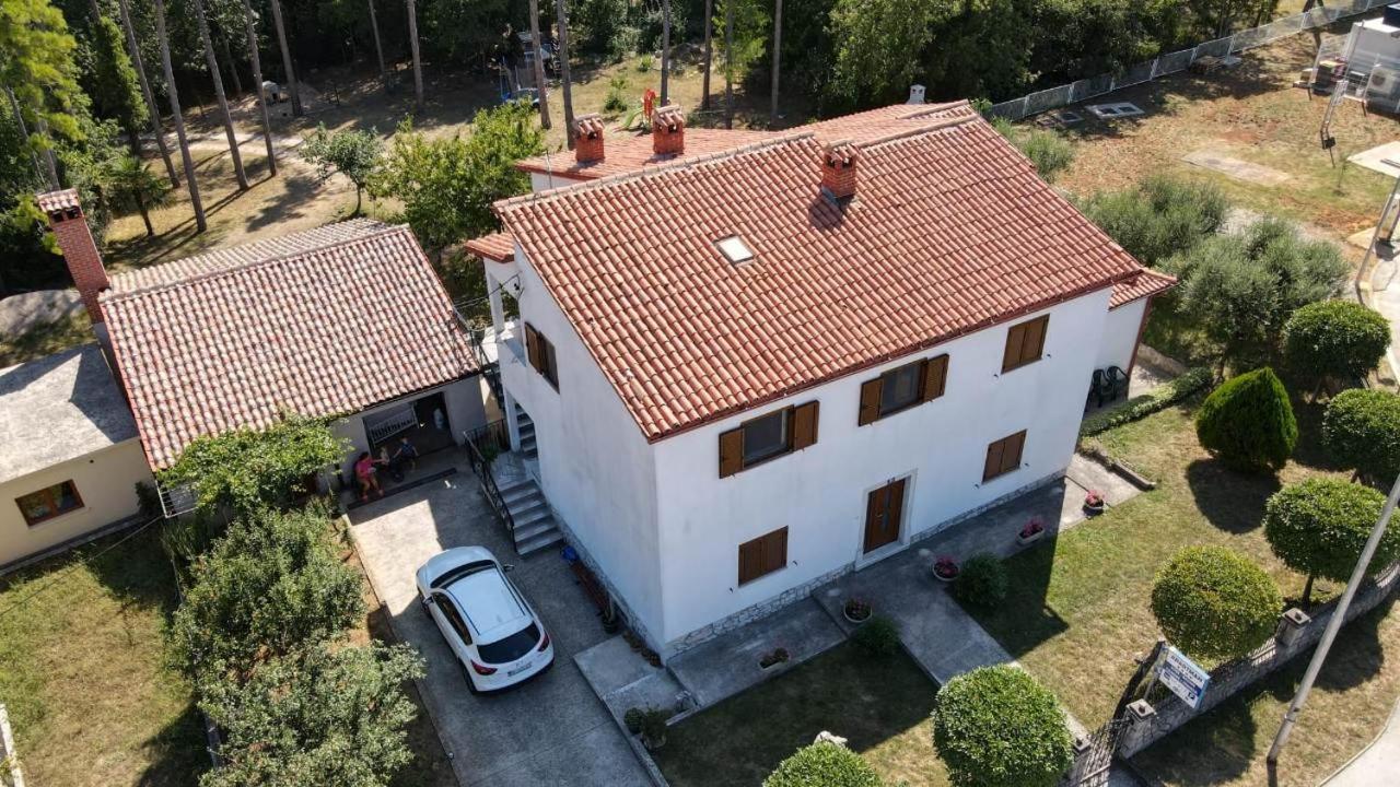 House Kontus Hotel Plomin Exterior photo